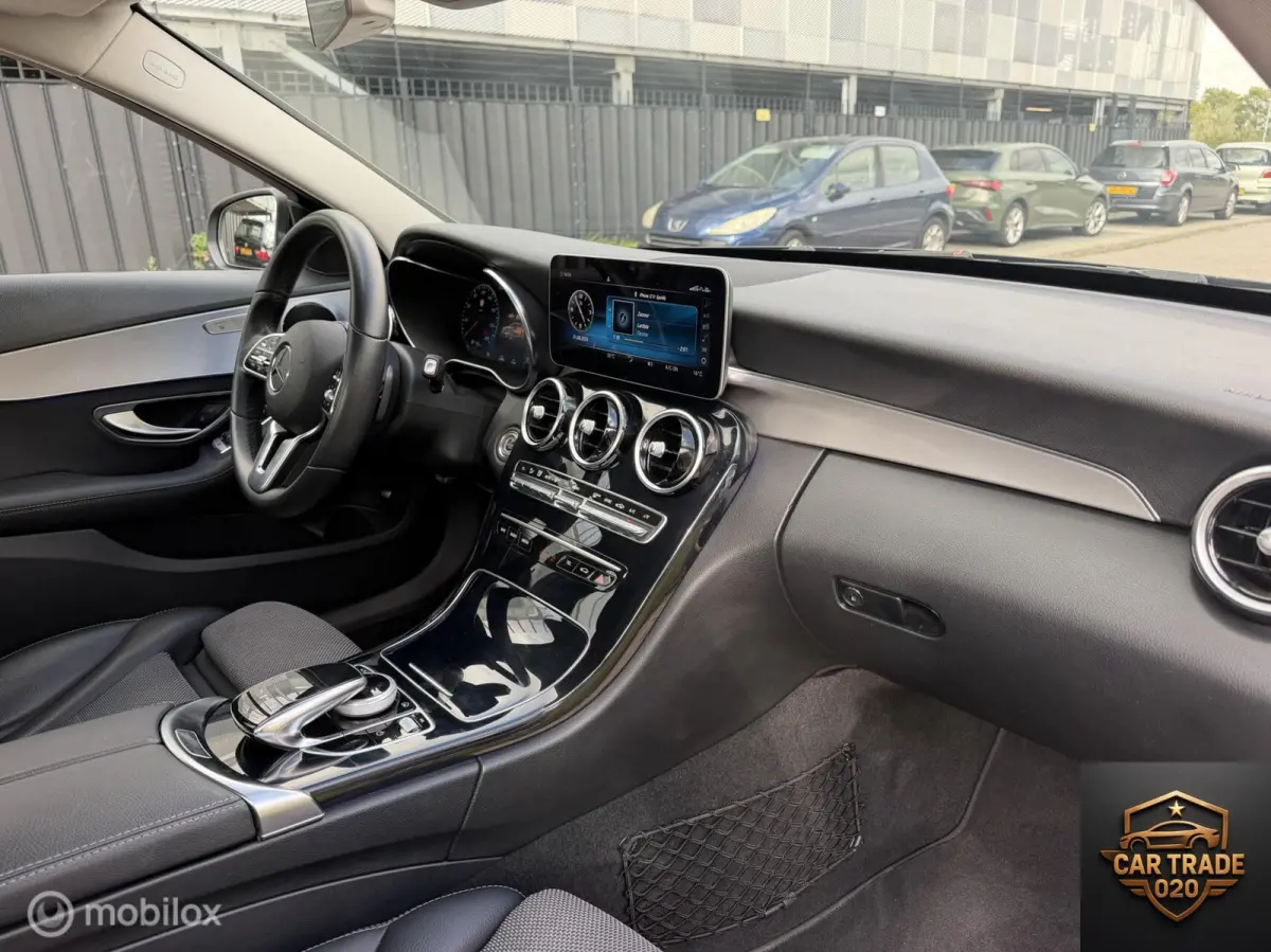 220D Premium Plus Pack