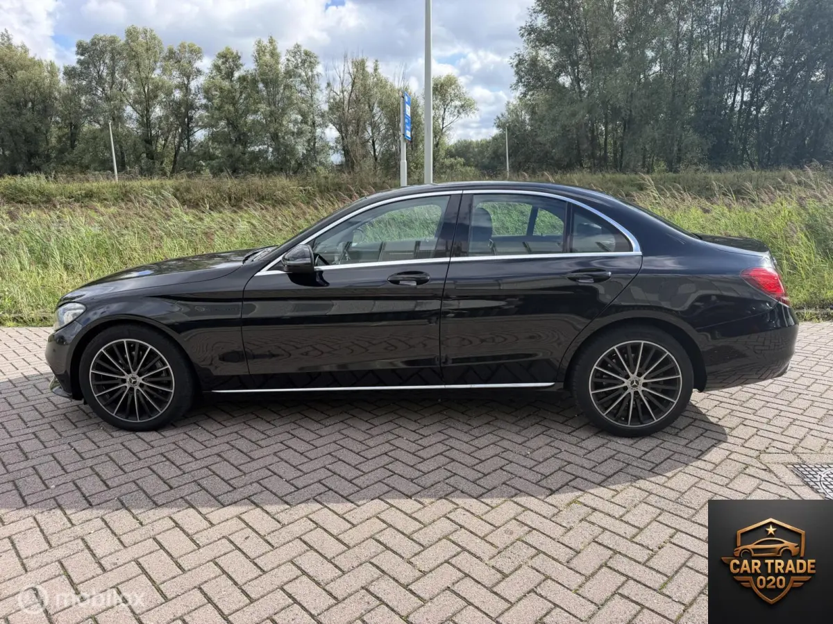 220D Premium Plus Pack