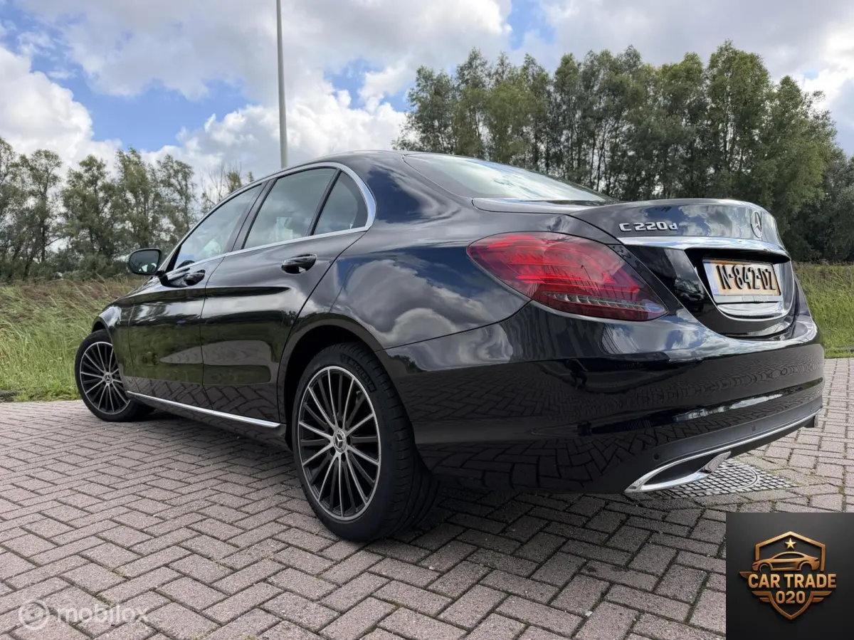 220D Premium Plus Pack