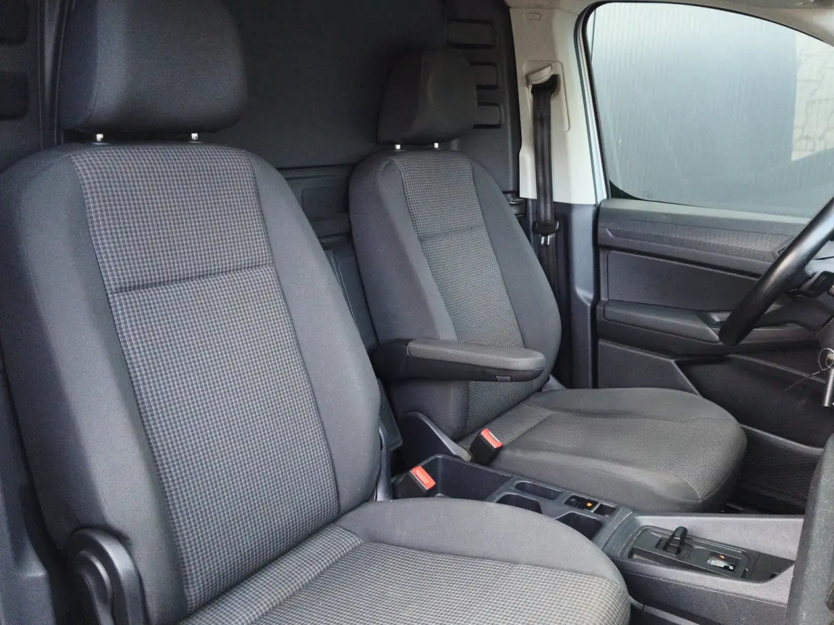 2.0TDI DSG ADAPTIVE CRUISE CLIMATE PDC