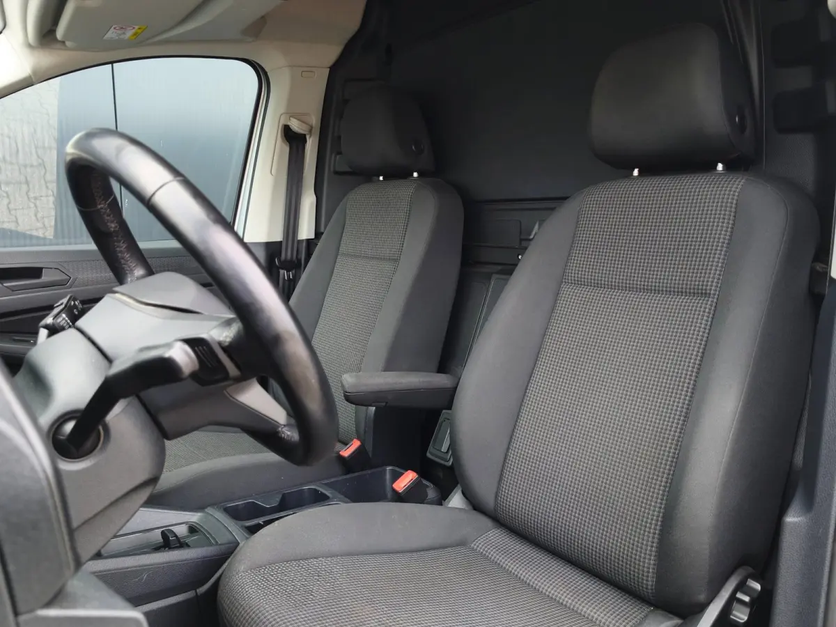 2.0TDI DSG ADAPTIVE CRUISE CLIMATE PDC