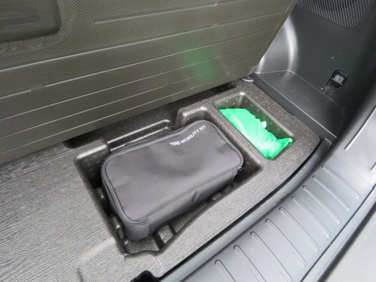 1.6 T-GDI PHEV PREMIUM / Leder / Head up / 360 Camera / Stoel&stuurverw,/ BOVAG garantie
