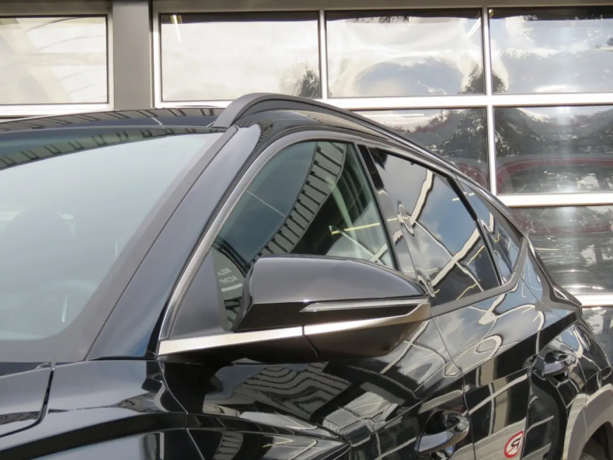 1.6 T-GDI PHEV PREMIUM / Leder / Head up / 360 Camera / Stoel&stuurverw,/ BOVAG garantie