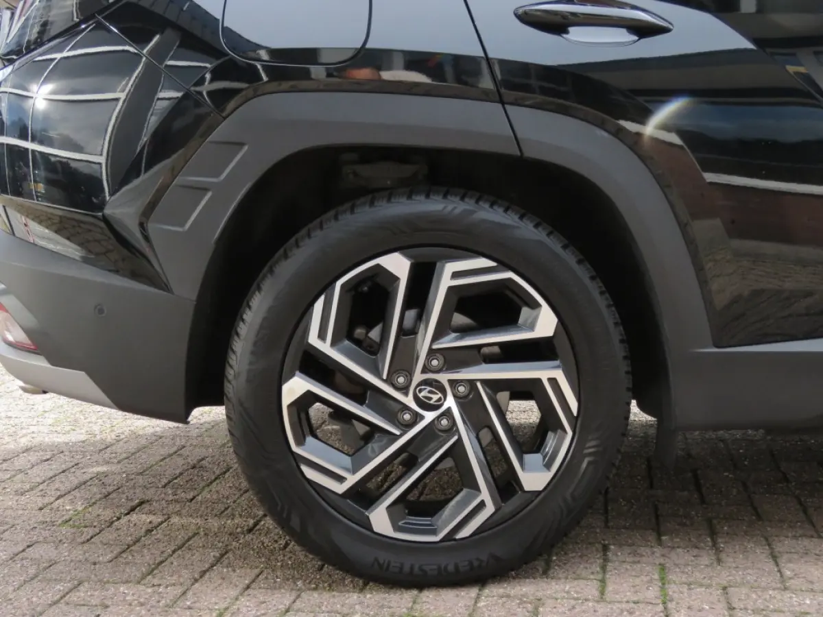 1.6 T-GDI PHEV PREMIUM / Leder / Head up / 360 Camera / Stoel&stuurverw,/ BOVAG garantie