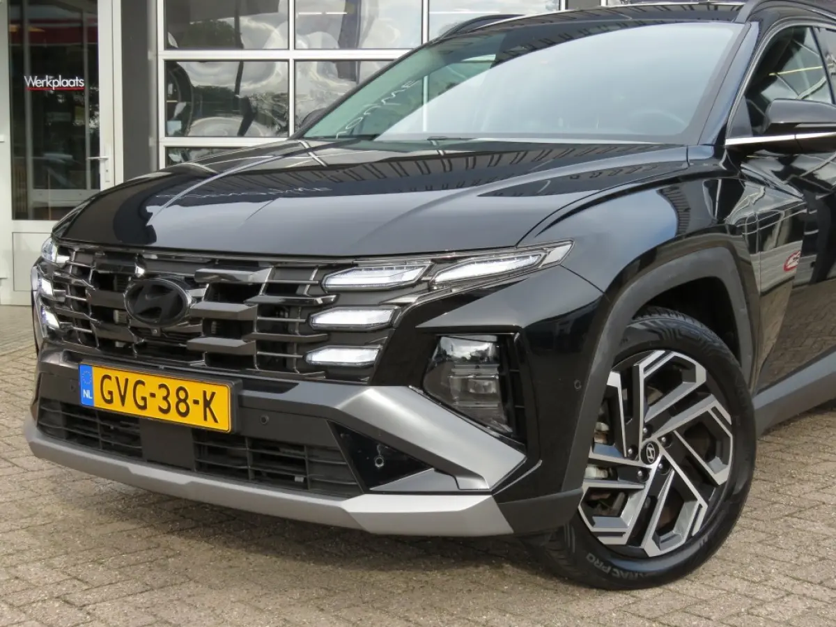 1.6 T-GDI PHEV PREMIUM / Leder / Head up / 360 Camera / Stoel&stuurverw,/ BOVAG garantie