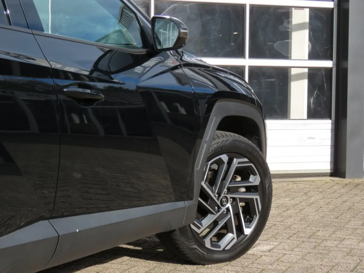 1.6 T-GDI PHEV PREMIUM / Leder / Head up / 360 Camera / Stoel&stuurverw,/ BOVAG garantie