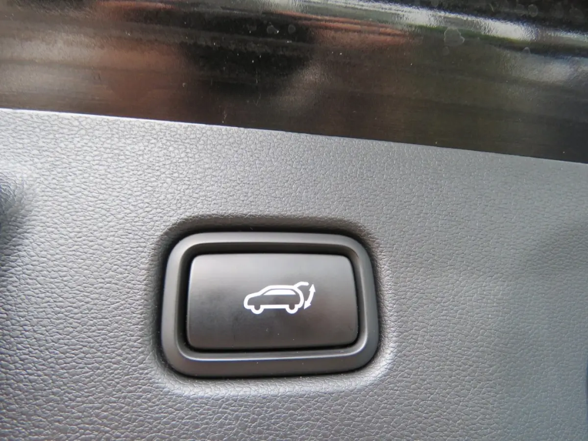 1.6 T-GDI PHEV PREMIUM / Leder / Head up / 360 Camera / Stoel&stuurverw,/ BOVAG garantie