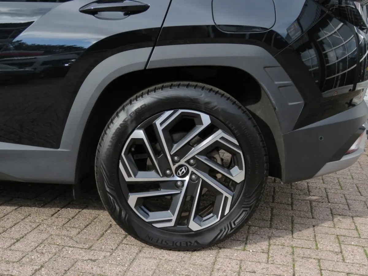 1.6 T-GDI PHEV PREMIUM / Leder / Head up / 360 Camera / Stoel&stuurverw,/ BOVAG garantie