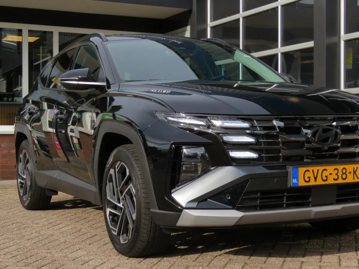 1.6 T-GDI PHEV PREMIUM / Leder / Head up / 360 Camera / Stoel&stuurverw,/ BOVAG garantie