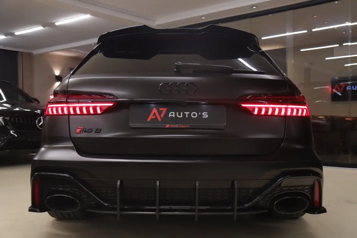 RS TFSI quattro Dynamic+ /CERAMIC/PANO/360/SOFTC/BOMVOL