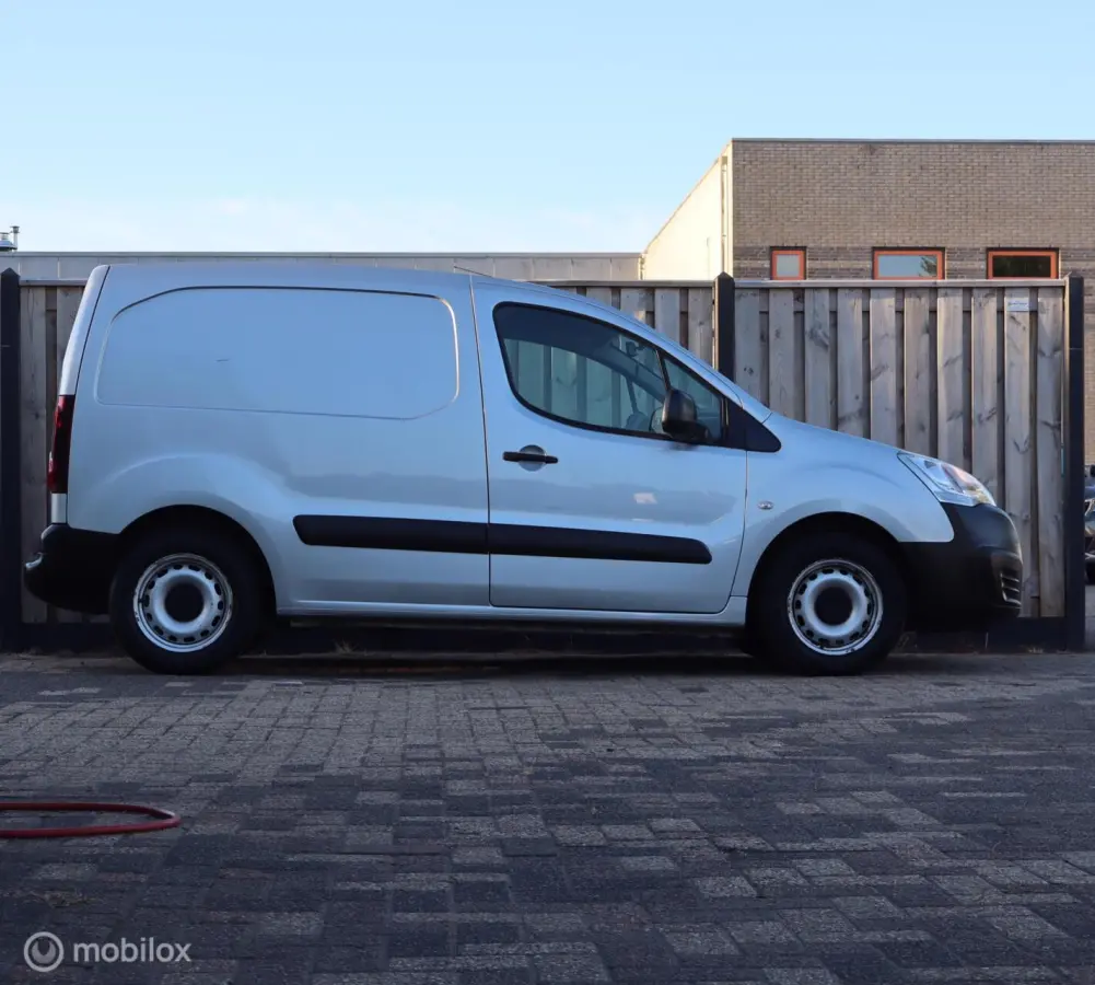 bestel 1.6 NW APK AIRCO 149106 km
