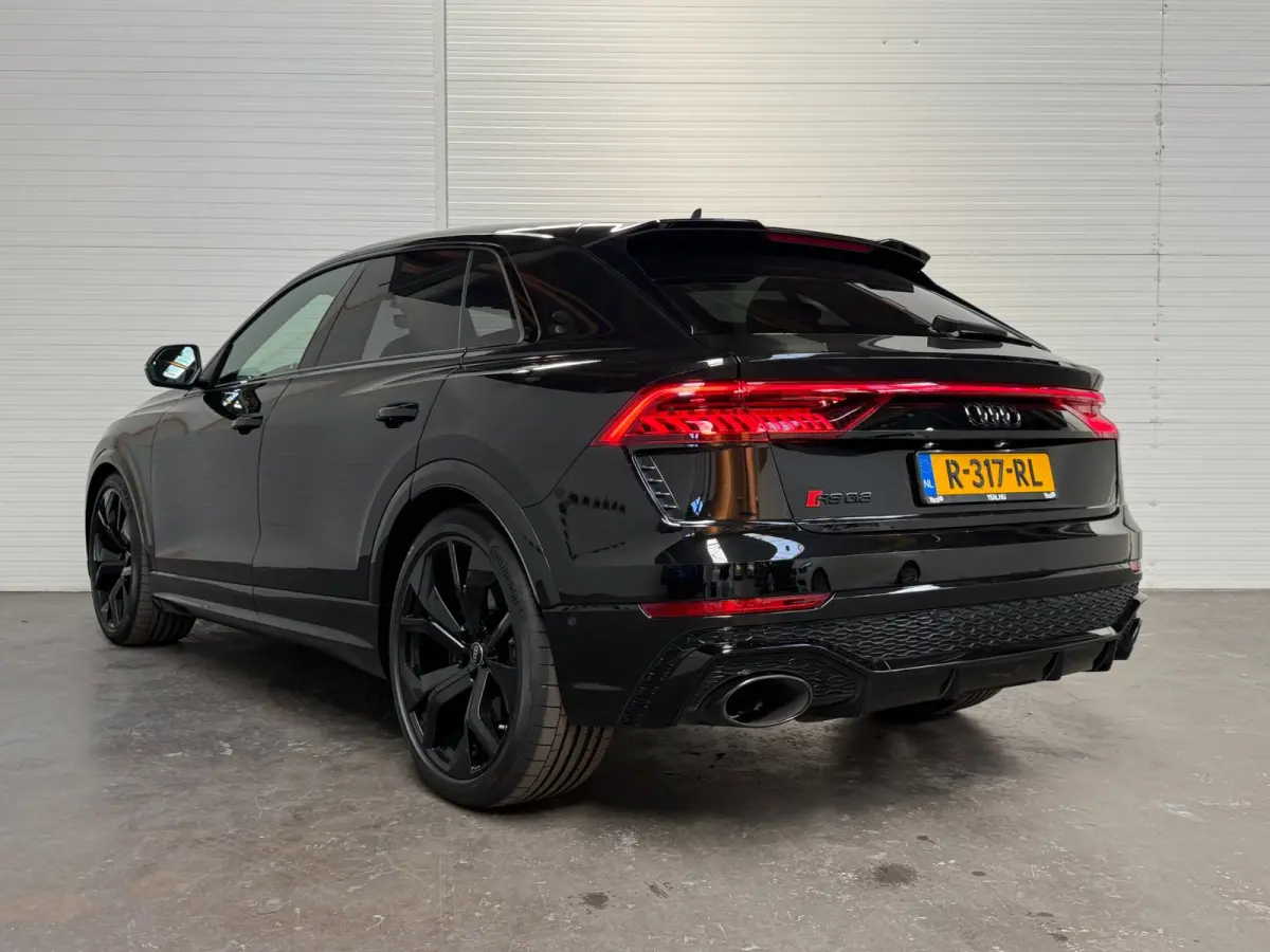 4.0 TFSI RS Q8 quattro Keramisch / Dynamic / Audi Exclusive / 23 inch