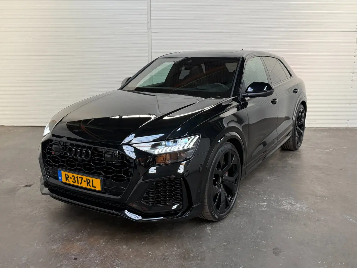 4.0 TFSI RS Q8 quattro Keramisch / Dynamic / Audi Exclusive / 23 inch