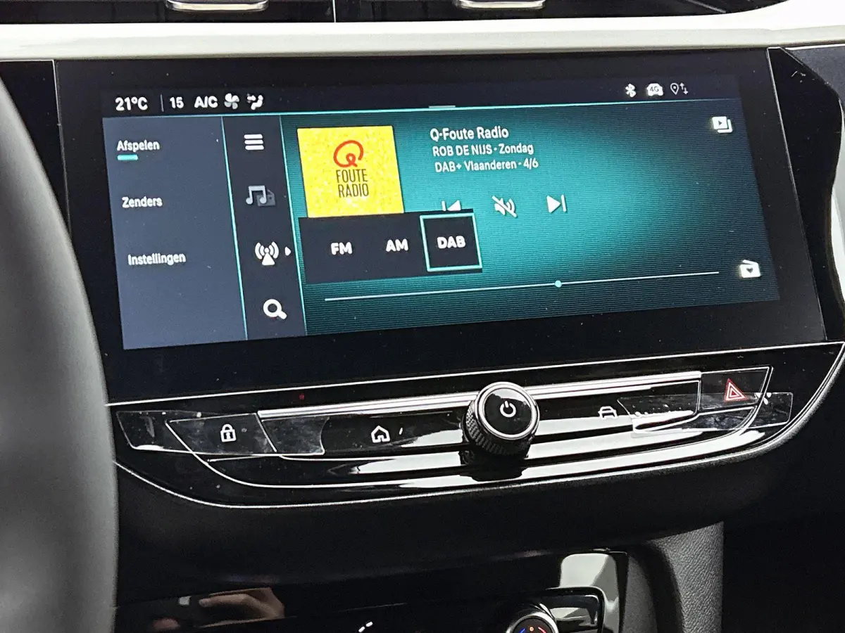 1.2 75pk GS | Camera | DodehoekDetectie | Climate Control | Sportstoelen | Draadloos AppleCarplay/AndroidAuto |