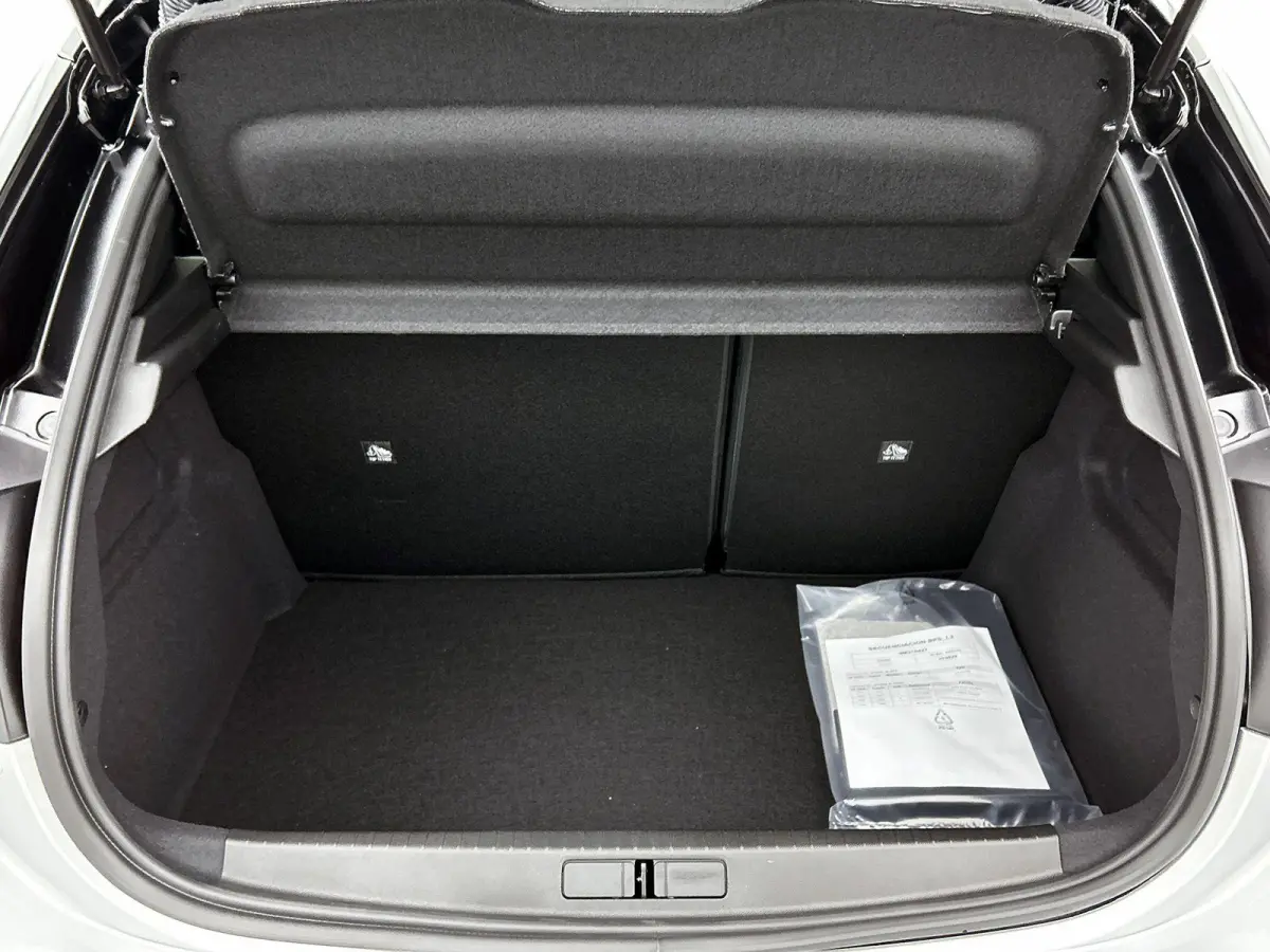 1.2 75pk GS | Camera | DodehoekDetectie | Climate Control | Sportstoelen | Draadloos AppleCarplay/AndroidAuto |
