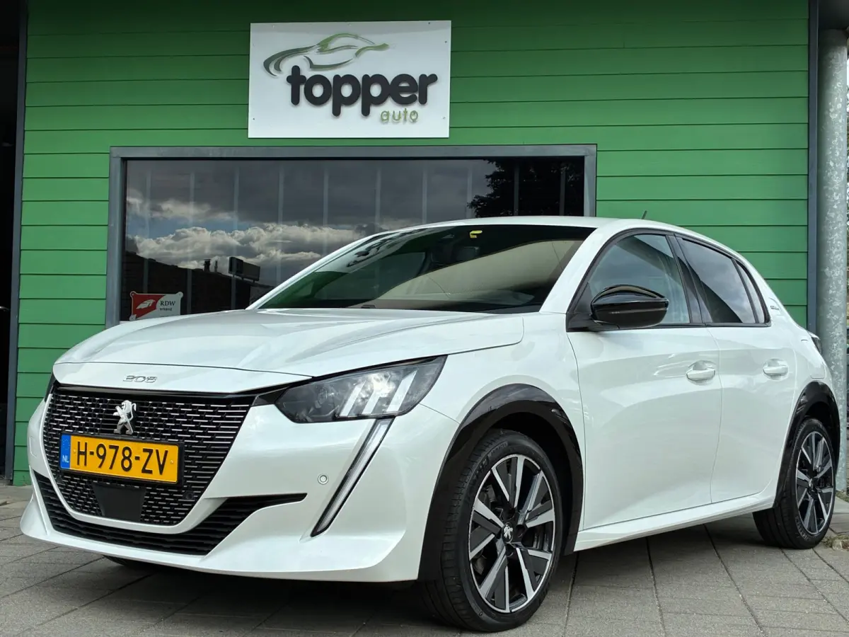 1.2 PureTech GT-Line|2e Eigenaar|Navigatie|Camera|CruiseControl|Climatronic|PDC|NAP|