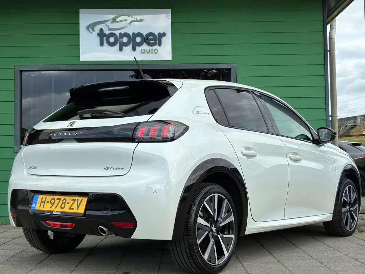 1.2 PureTech GT-Line|2e Eigenaar|Navigatie|Camera|CruiseControl|Climatronic|PDC|NAP|