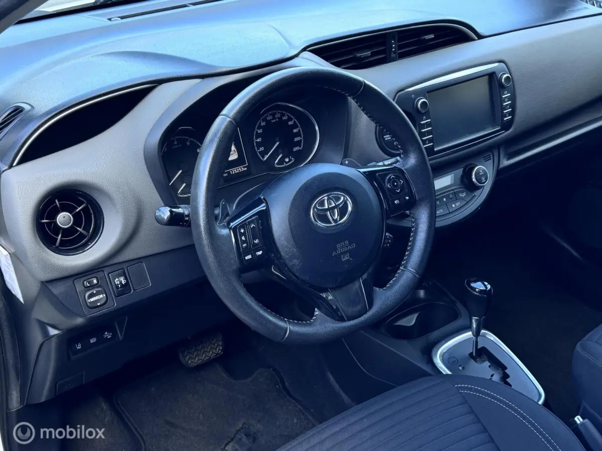 1.5 VVT-i Active