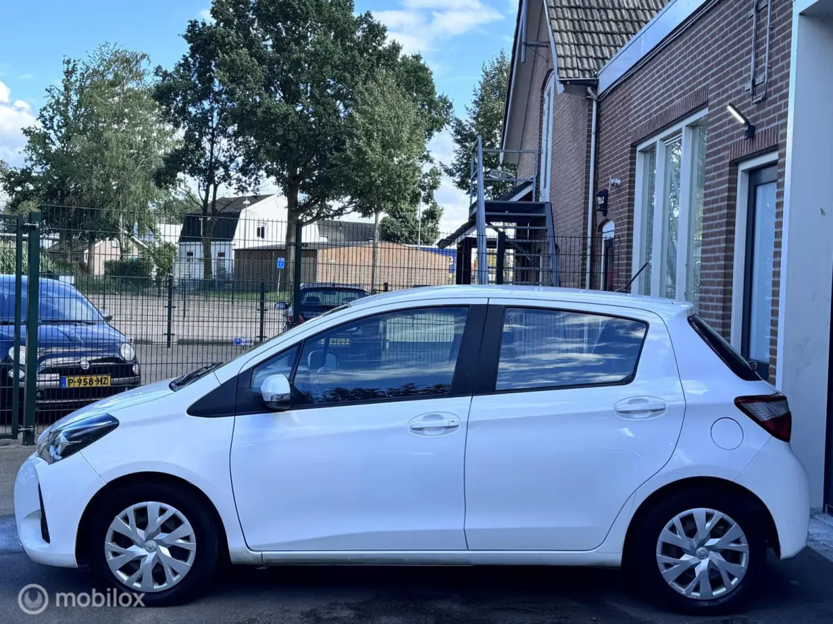 1.5 VVT-i Active