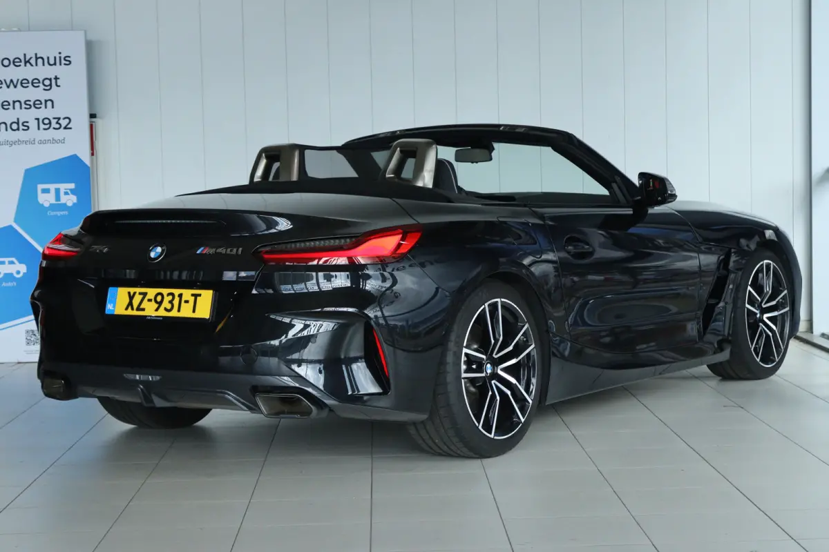 M40i High Executive Edition | NL-Auto | Head-up | Harman & Kardon | Memory | Stoel+Stuurverwarming | Adaptieve demping | Keyless | Cruise Control | PDC |