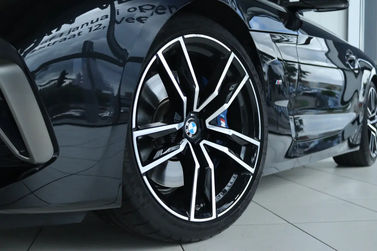 M40i High Executive Edition | NL-Auto | Head-up | Harman & Kardon | Memory | Stoel+Stuurverwarming | Adaptieve demping | Keyless | Cruise Control | PDC |