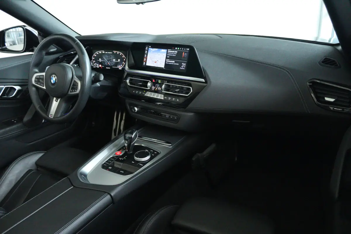 M40i High Executive Edition | NL-Auto | Head-up | Harman & Kardon | Memory | Stoel+Stuurverwarming | Adaptieve demping | Keyless | Cruise Control | PDC |