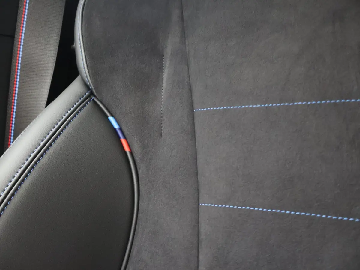 eDrive20 67 kWh M-SPORT *46 KM NIEUW* + PANORAMA | PREMIUM | 19 INCH | M-REMMEN