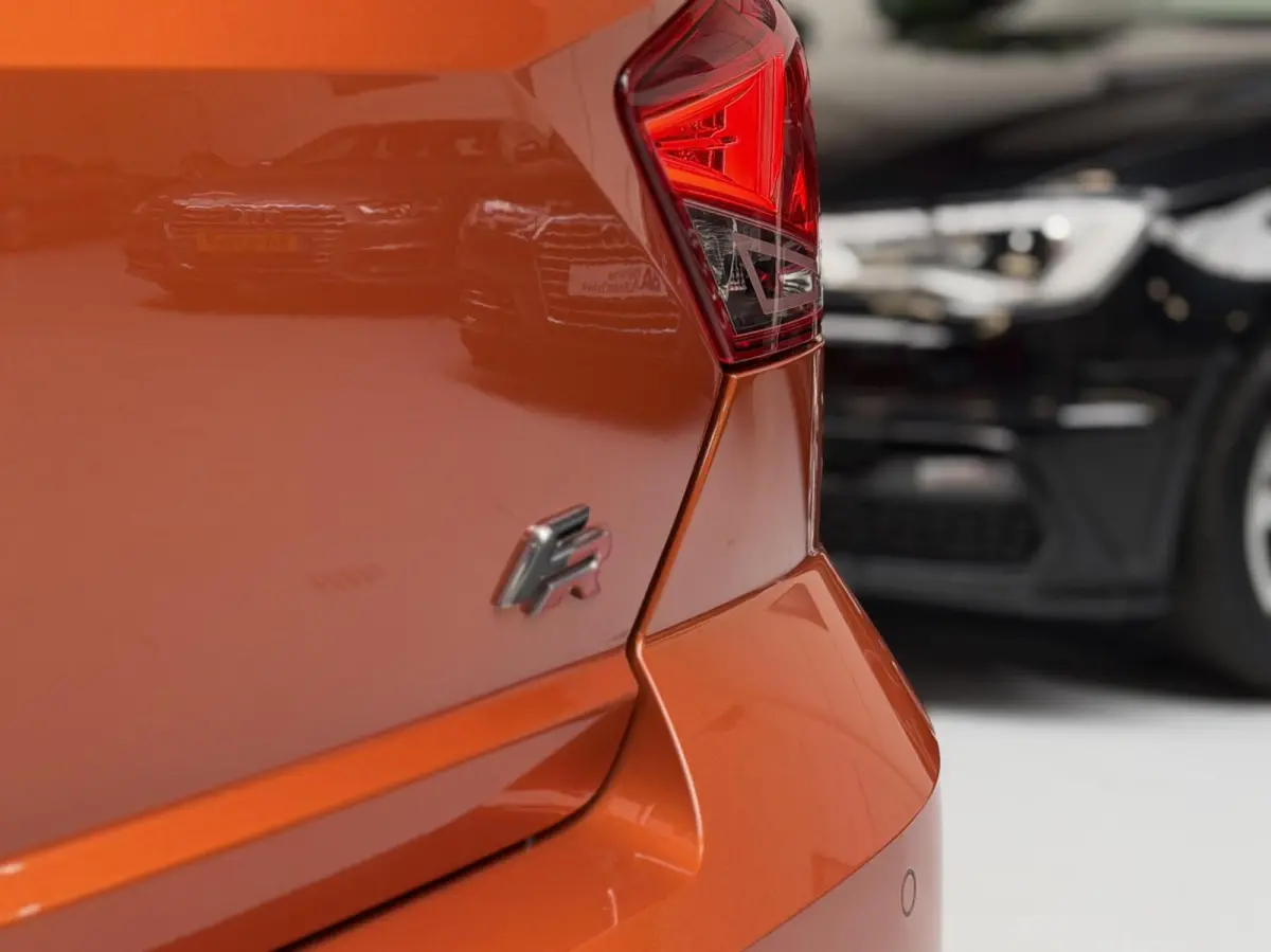 1.0 TSI FR | Camera | 116PK | 6-Bak | CarPlay