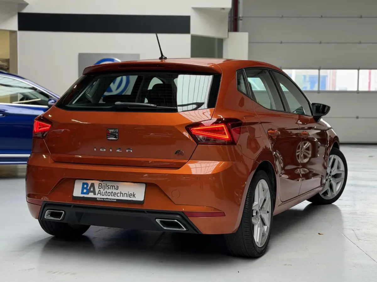 1.0 TSI FR | Camera | 116PK | 6-Bak | CarPlay