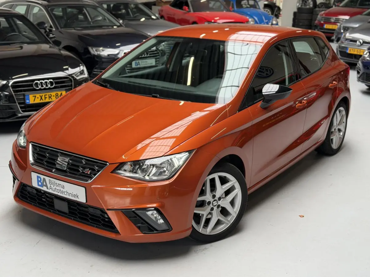 1.0 TSI FR | Camera | 116PK | 6-Bak | CarPlay