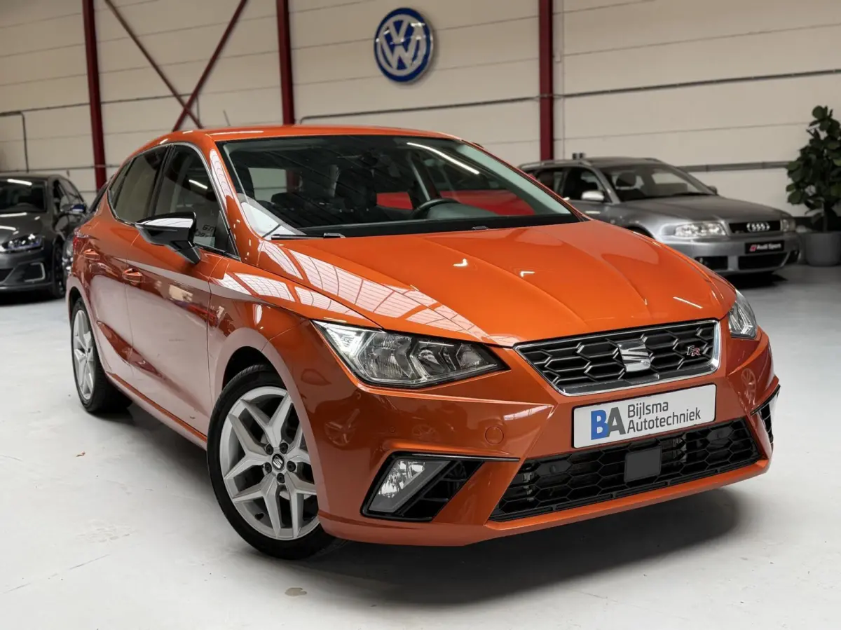 1.0 TSI FR | Camera | 116PK | 6-Bak | CarPlay