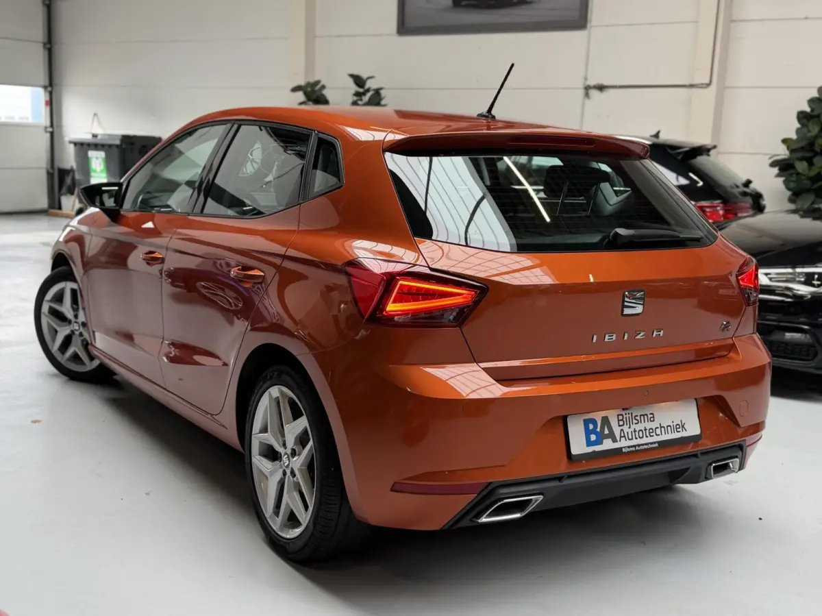 1.0 TSI FR | Camera | 116PK | 6-Bak | CarPlay