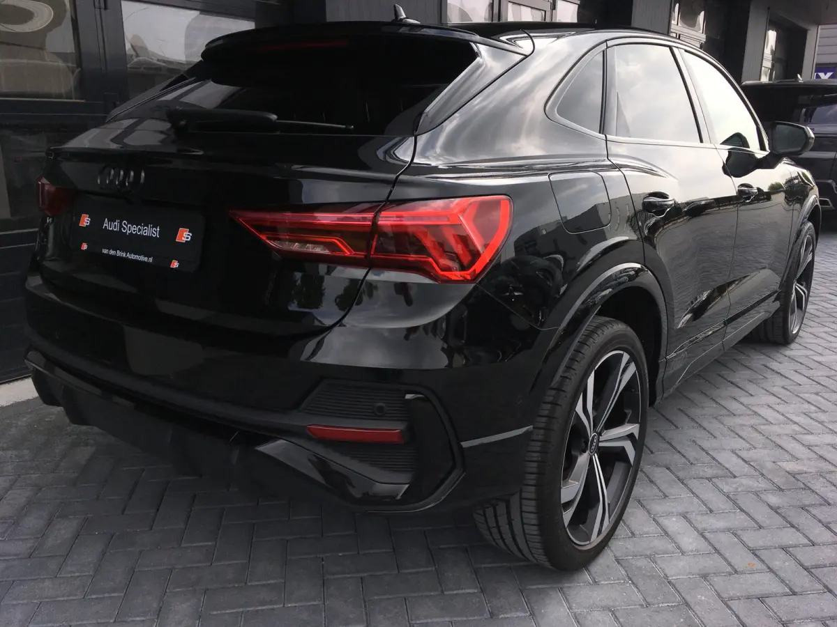 35 TFSI S-line Black Pano Sonos sfeer