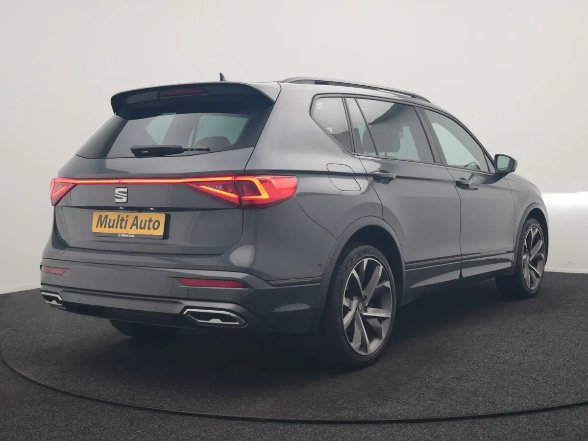 1.4 TSI e-Hybrid FR Business Intense PHEV 245pk Dealer O.H. | Trekhaak Af Fabriek | Panodak | Adaptive Cruise | 360 Camera | Lederen Sportstoelen Memory & Verwarmd | Keyless | Blis | Stuur V
