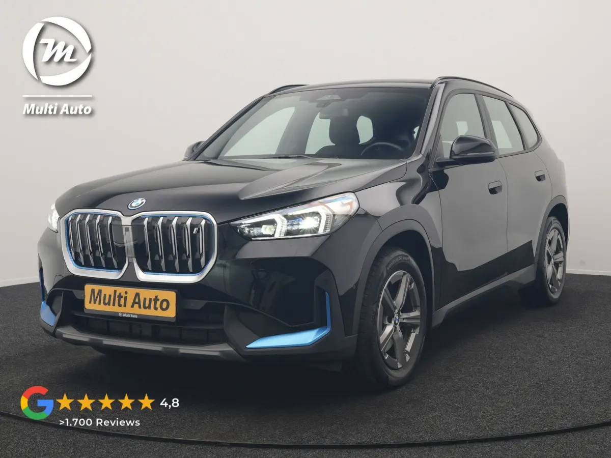 xDrive30 67 kWh 313pk Dealer O.H. | Trekhaak Af Fabriek | Camera | Adaptief M Onderstel | Voorstoelen Verwarmd | Blis | Keyless | Apple Carplay | Adaptive LED | Sfeerverlichting | Widescreen