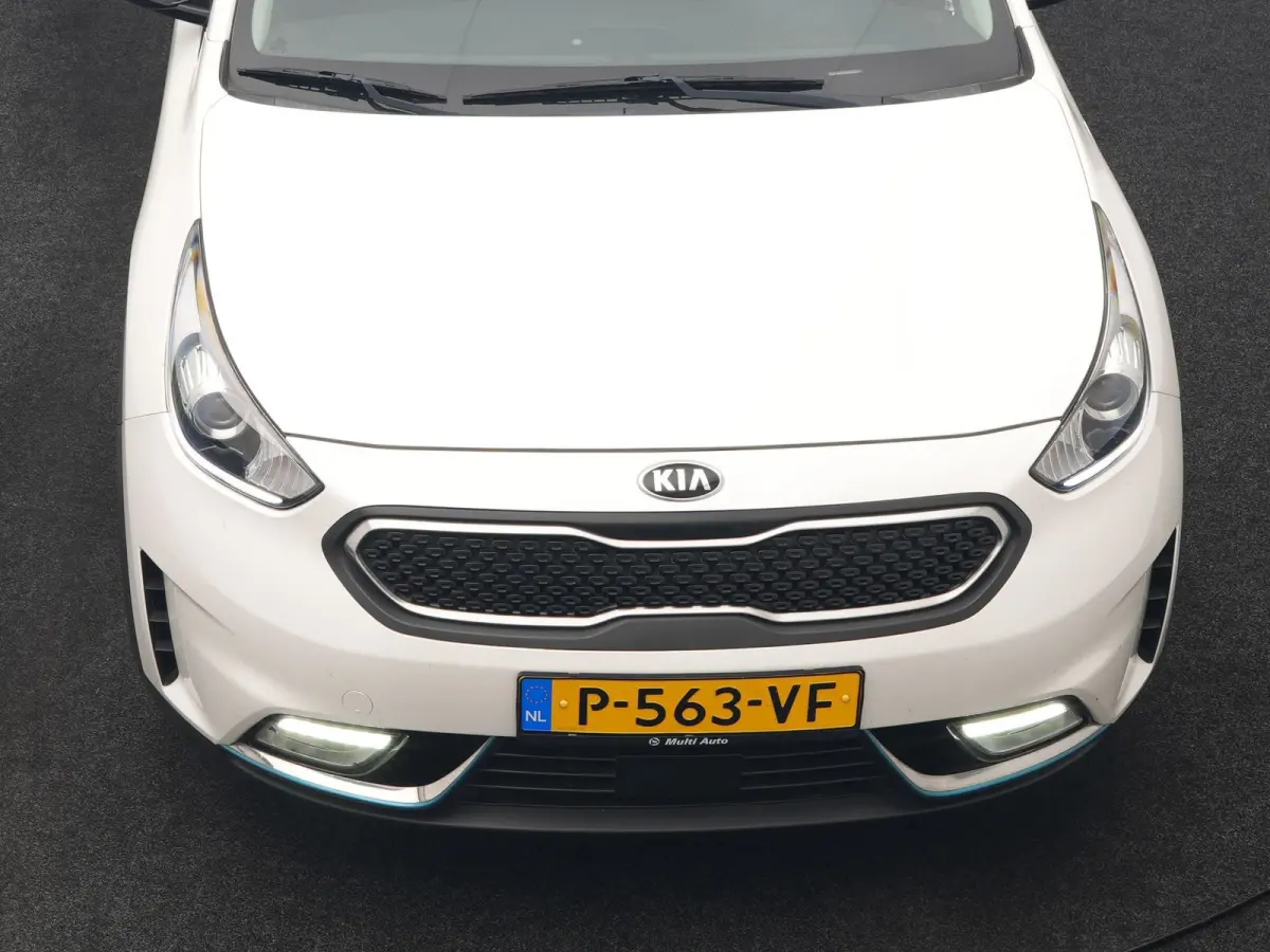 1.6 GDi DynamicLine PHEV 141pk | Trekhaak | Adaptive Cruise | Achteruitrijcamera | Apple Carplay/Android Auto | Navigatie | 16"L.M | Lane Assist | Plug In Hybrid |
