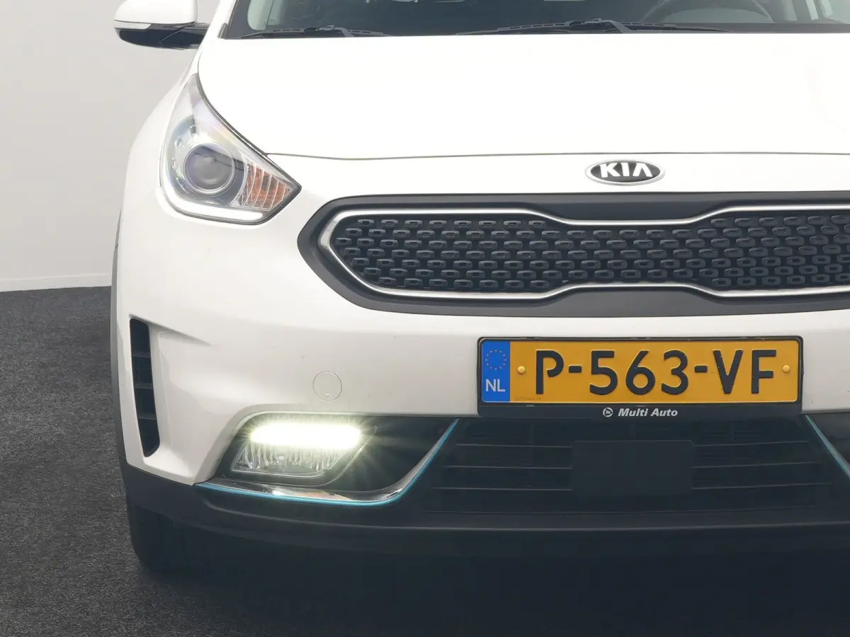 1.6 GDi DynamicLine PHEV 141pk | Trekhaak | Adaptive Cruise | Achteruitrijcamera | Apple Carplay/Android Auto | Navigatie | 16"L.M | Lane Assist | Plug In Hybrid |