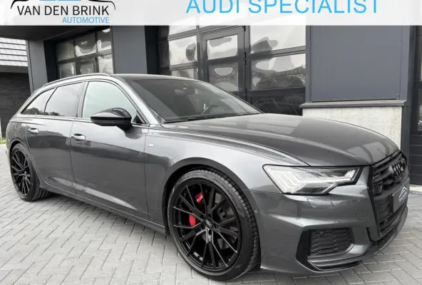 55 TFSIe quattro S-line Competition RS seats