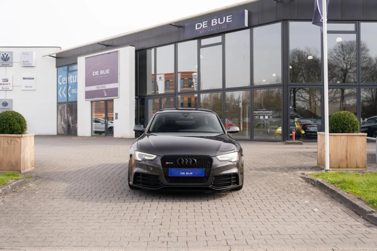 4.2 V8 FSI RS5 Quattro|B&O|Audi Exclusive|DAB|Panoramadak|Carbon|RS Dynamic|Dealer Onderhouden
