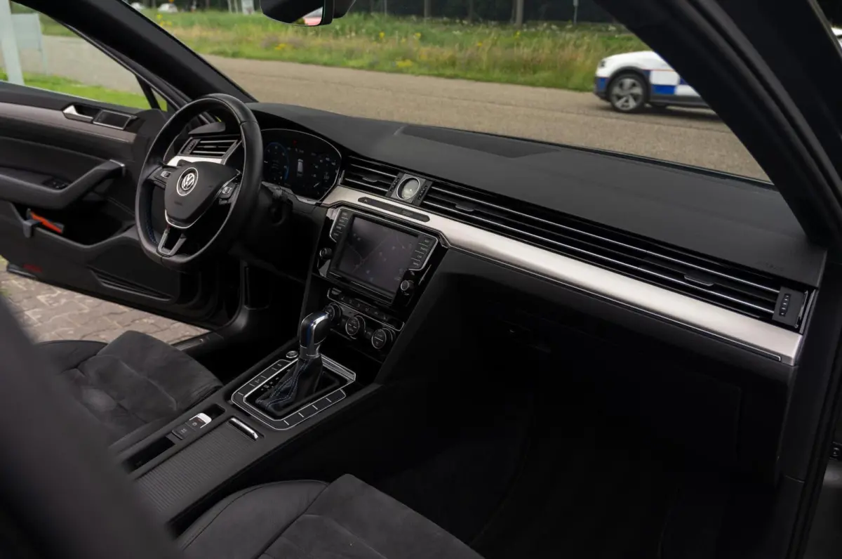 1.4 TSI GTE Highline|Org.NL NAP|2e Eig|Panoramadak|Virtual|Trekhaak|DAB|Camera|Dealer Onderhouden