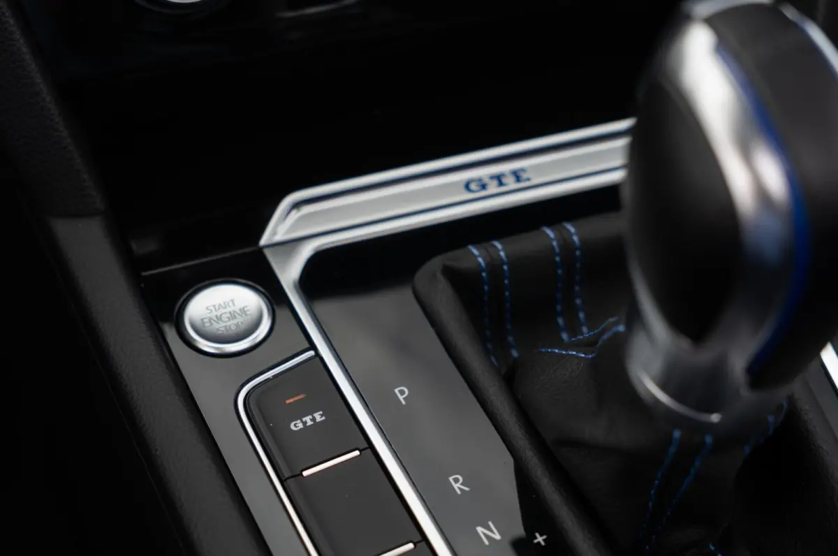 1.4 TSI GTE Highline|Org.NL NAP|2e Eig|Panoramadak|Virtual|Trekhaak|DAB|Camera|Dealer Onderhouden