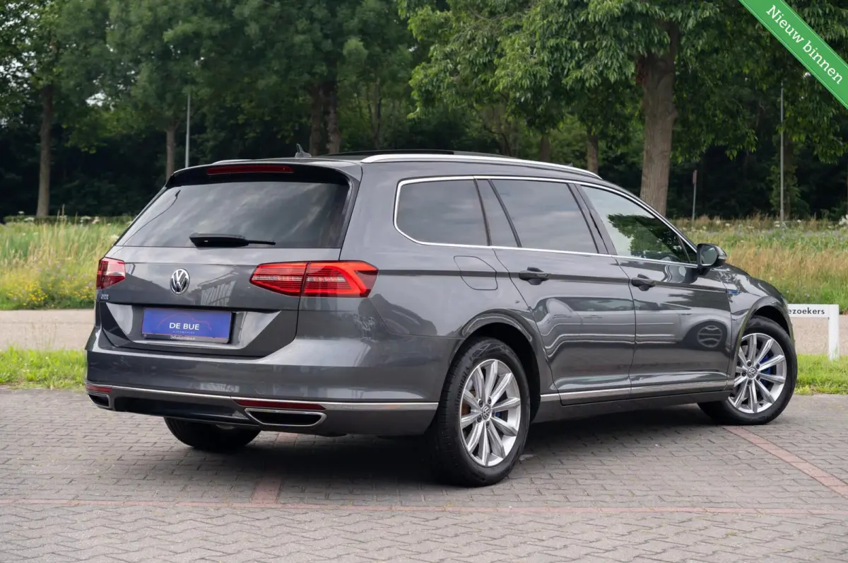 1.4 TSI GTE Highline|Org.NL NAP|2e Eig|Panoramadak|Virtual|Trekhaak|DAB|Camera|Dealer Onderhouden