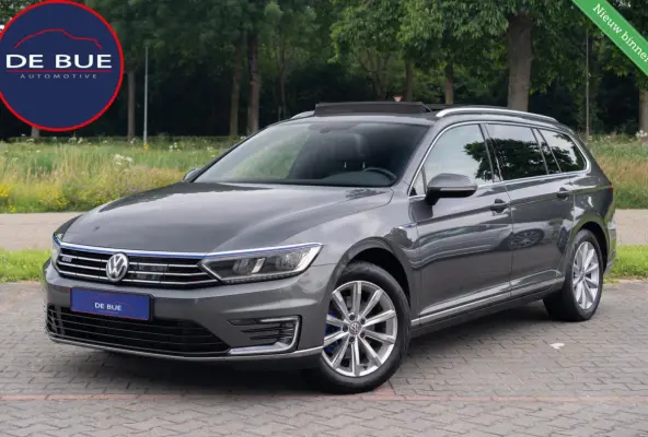 1.4 TSI GTE Highline|Org.NL NAP|2e Eig|Panoramadak|Virtual|Trekhaak|DAB|Camera|Dealer Onderhouden