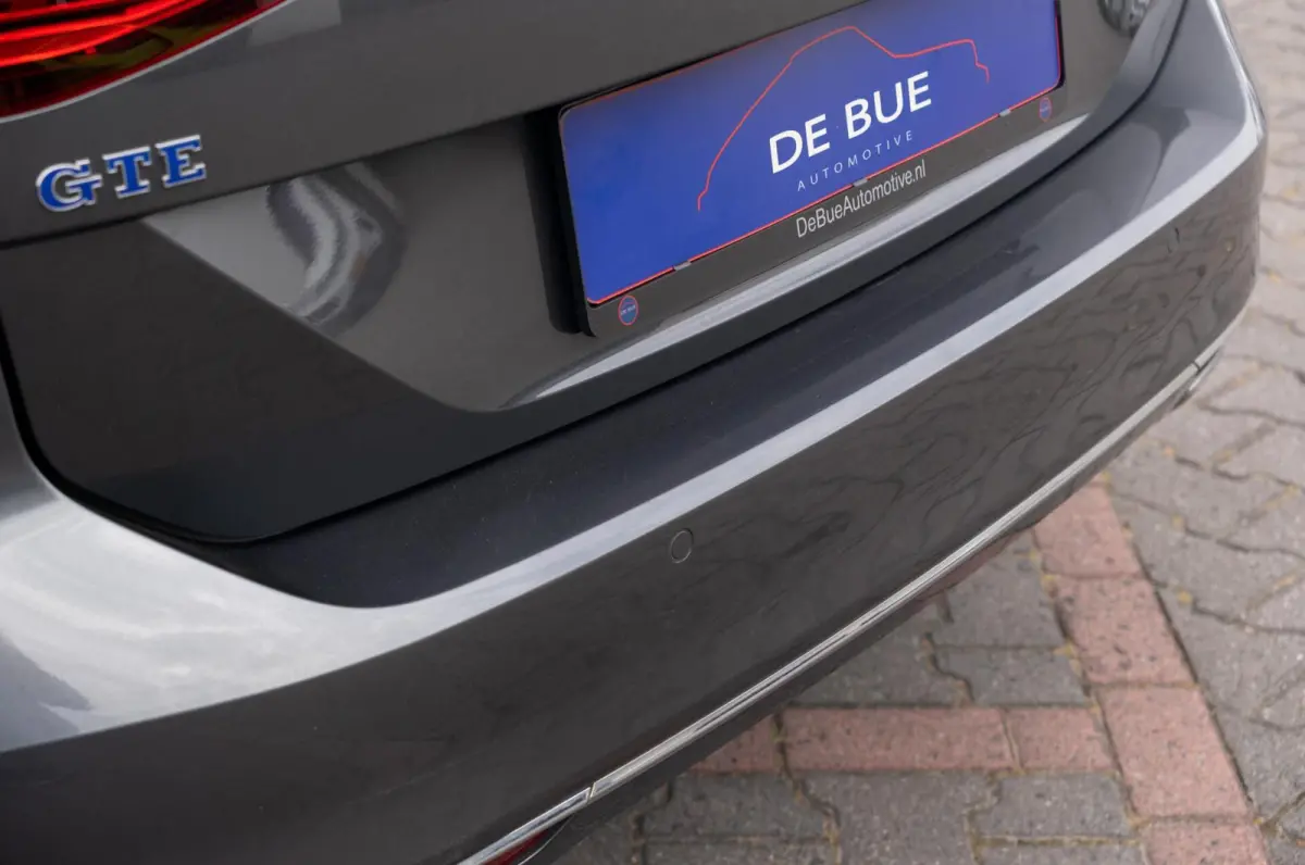 1.4 TSI GTE Highline|Org.NL NAP|2e Eig|Panoramadak|Virtual|Trekhaak|DAB|Camera|Dealer Onderhouden