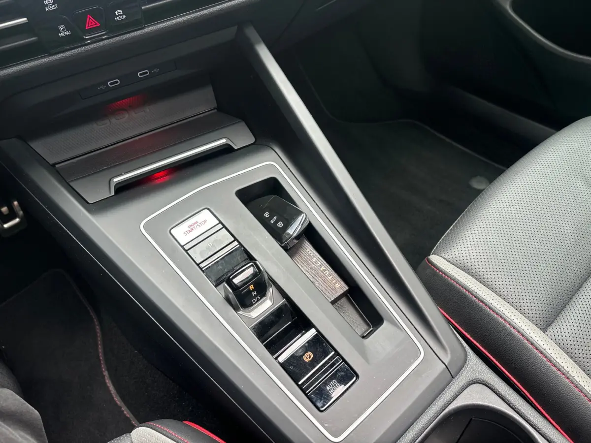 8 2.0 TSI GTI | PANO | IQ-LIGHT | LEER | H&K | SFEER |