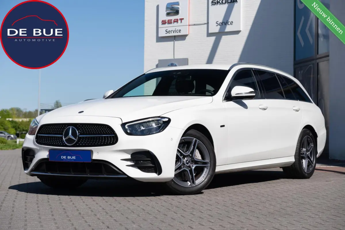 300 e AMG | Trekhaak | Hybride | Wide Screen | Apple Carplay | Sfeerverl. | Dealer Onderhouden