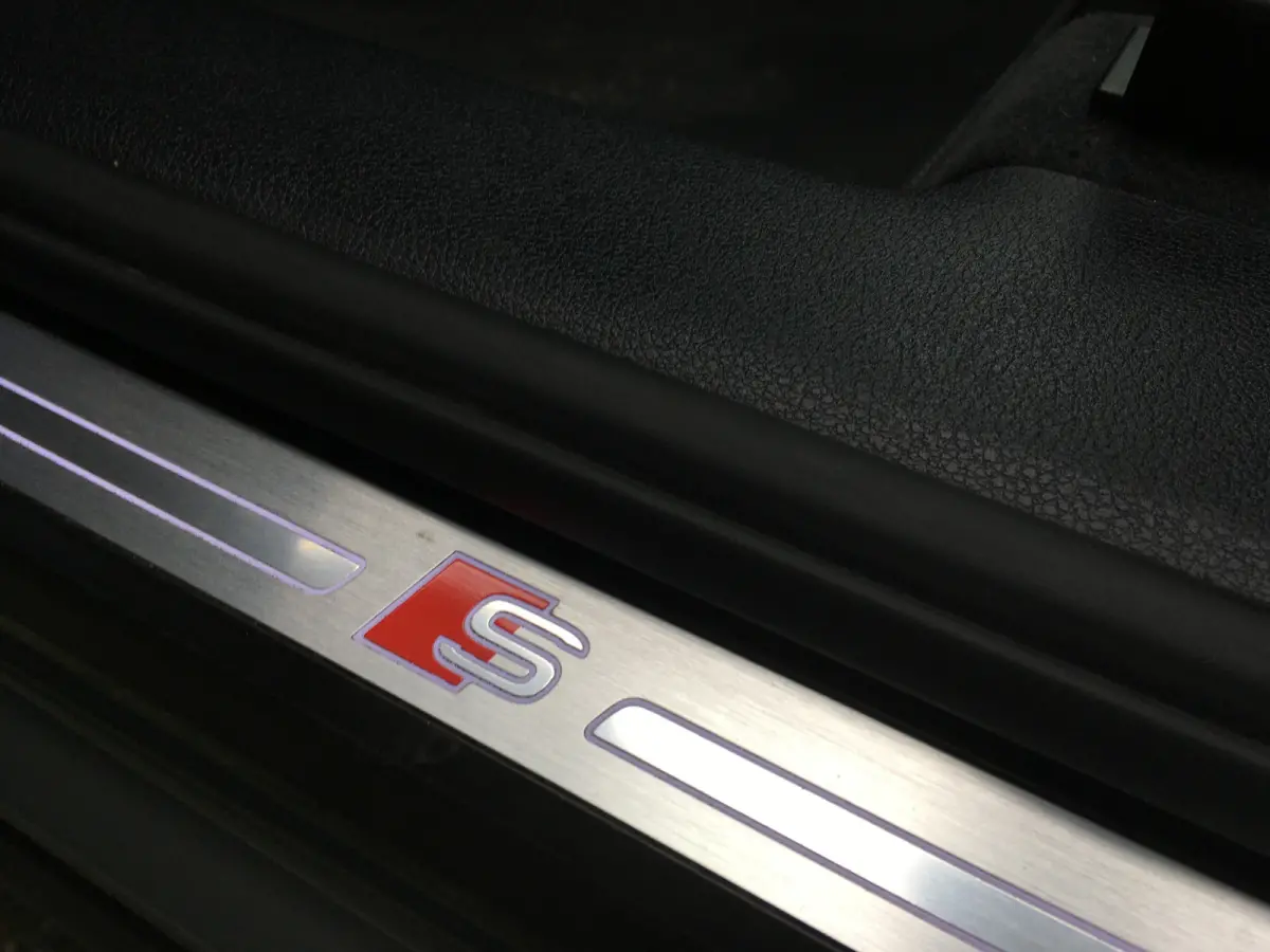35 TFSI S-Line Pano Chronos grey