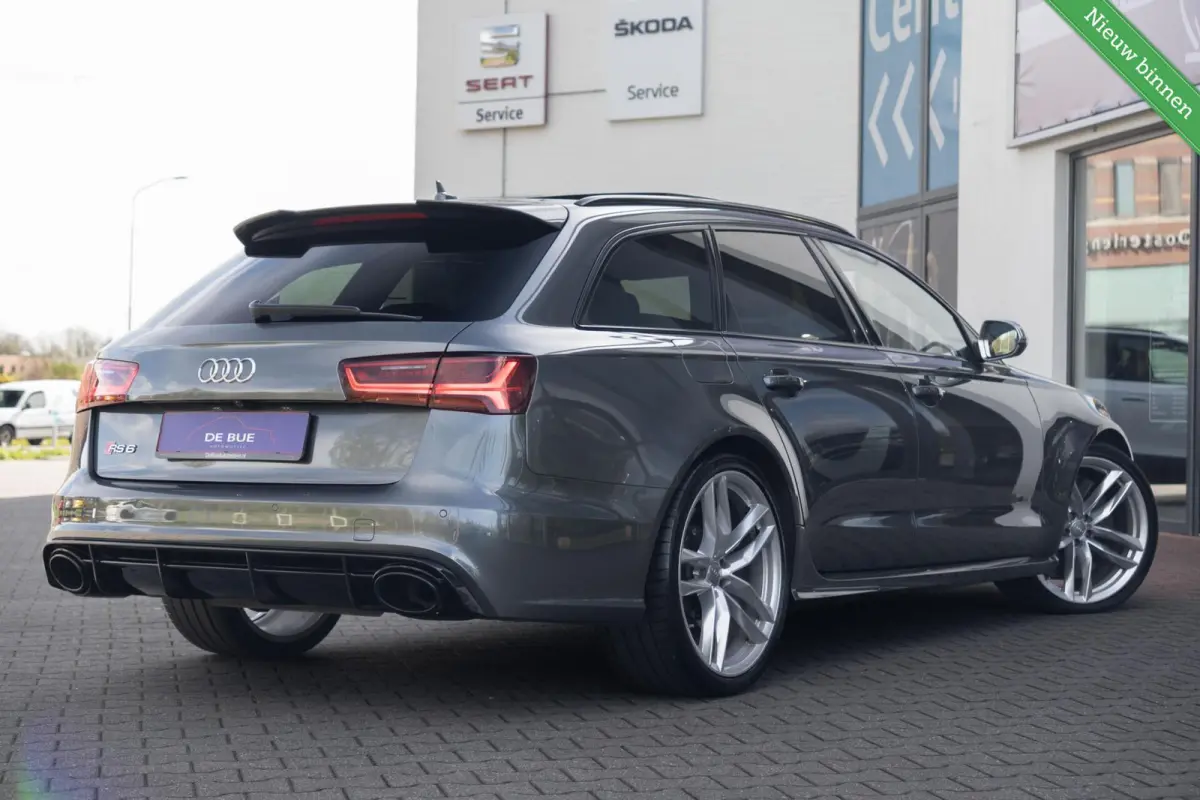 4.0 TFSI RS6 Quattro Pro Line Plus|Facelift|Keramisch|Head-Up|SoftClose|Ventilatie|Panoramadak|Dealer Onderhouden