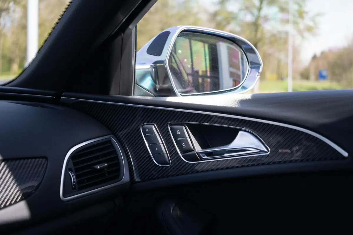 4.0 TFSI RS6 Quattro Pro Line Plus|Facelift|Keramisch|Head-Up|SoftClose|Ventilatie|Panoramadak|Dealer Onderhouden