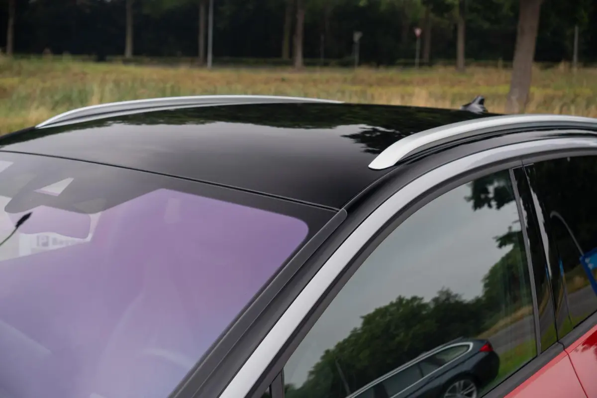 Pro Limited Plus 77 kWh|IQ Light|Trekhaak|Kings Red|CarPlay|Dealer Onderhouden